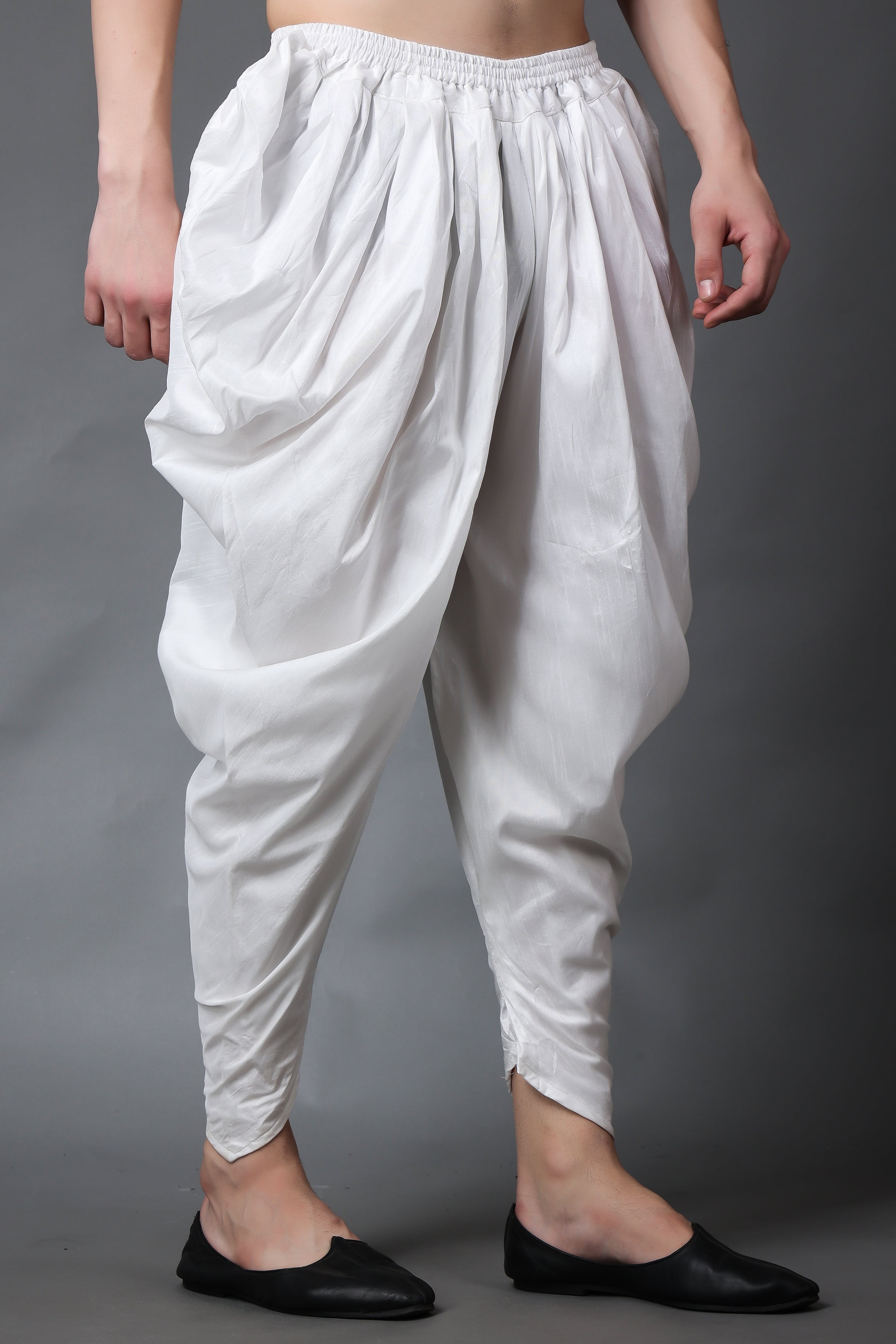 White trousers for man, in cotton – Kiton Europe